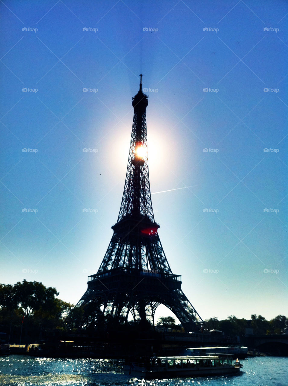 sun paris eiffel tower by bergenstrahle