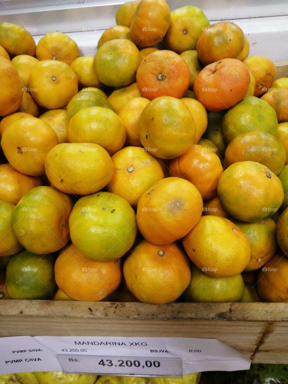 Fruta Venezolana

La Mandarina es una fruta venezolana de sabor dulce muy deliciosa y rica en vitamina C.