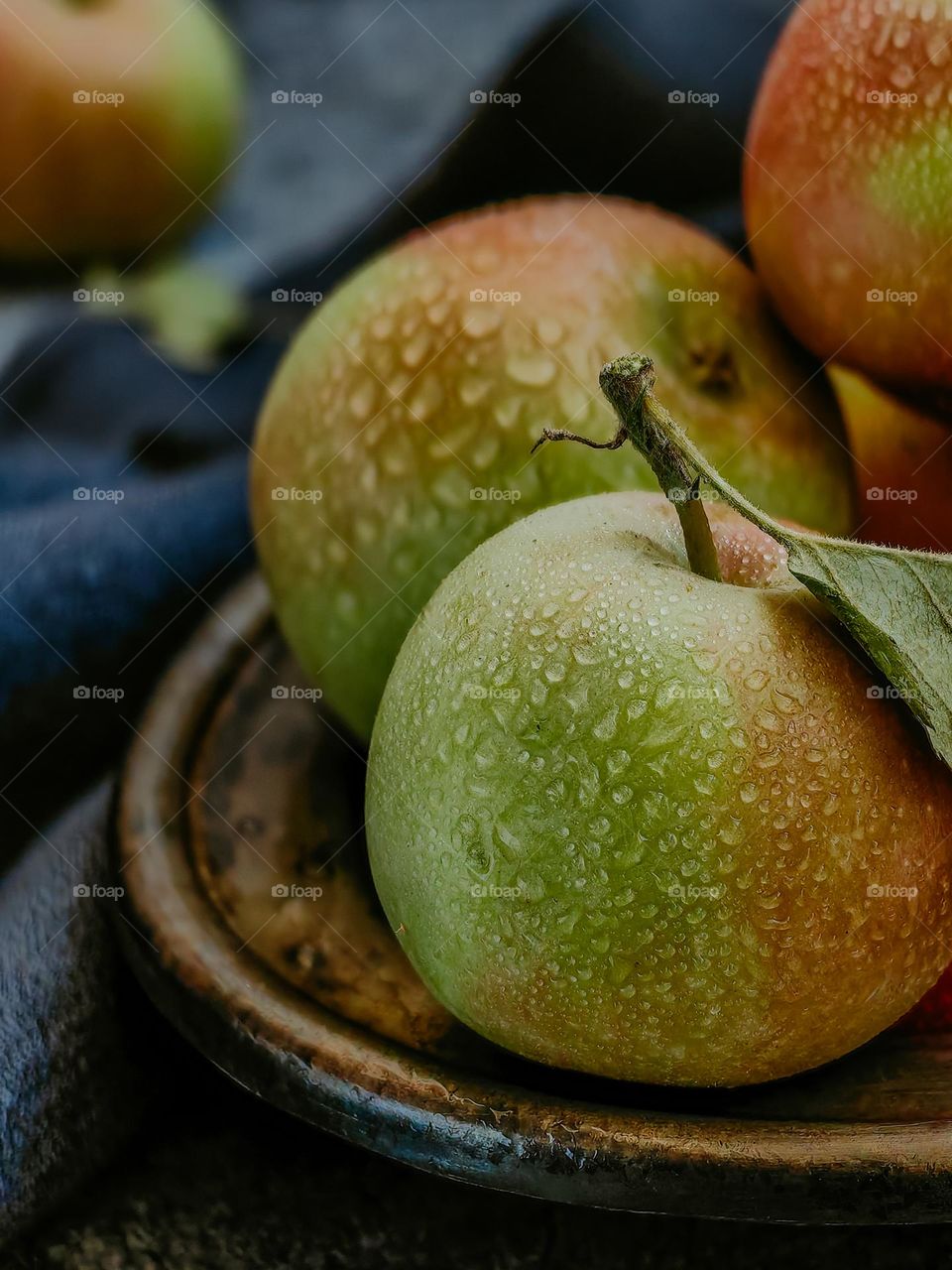 Apples on a plate