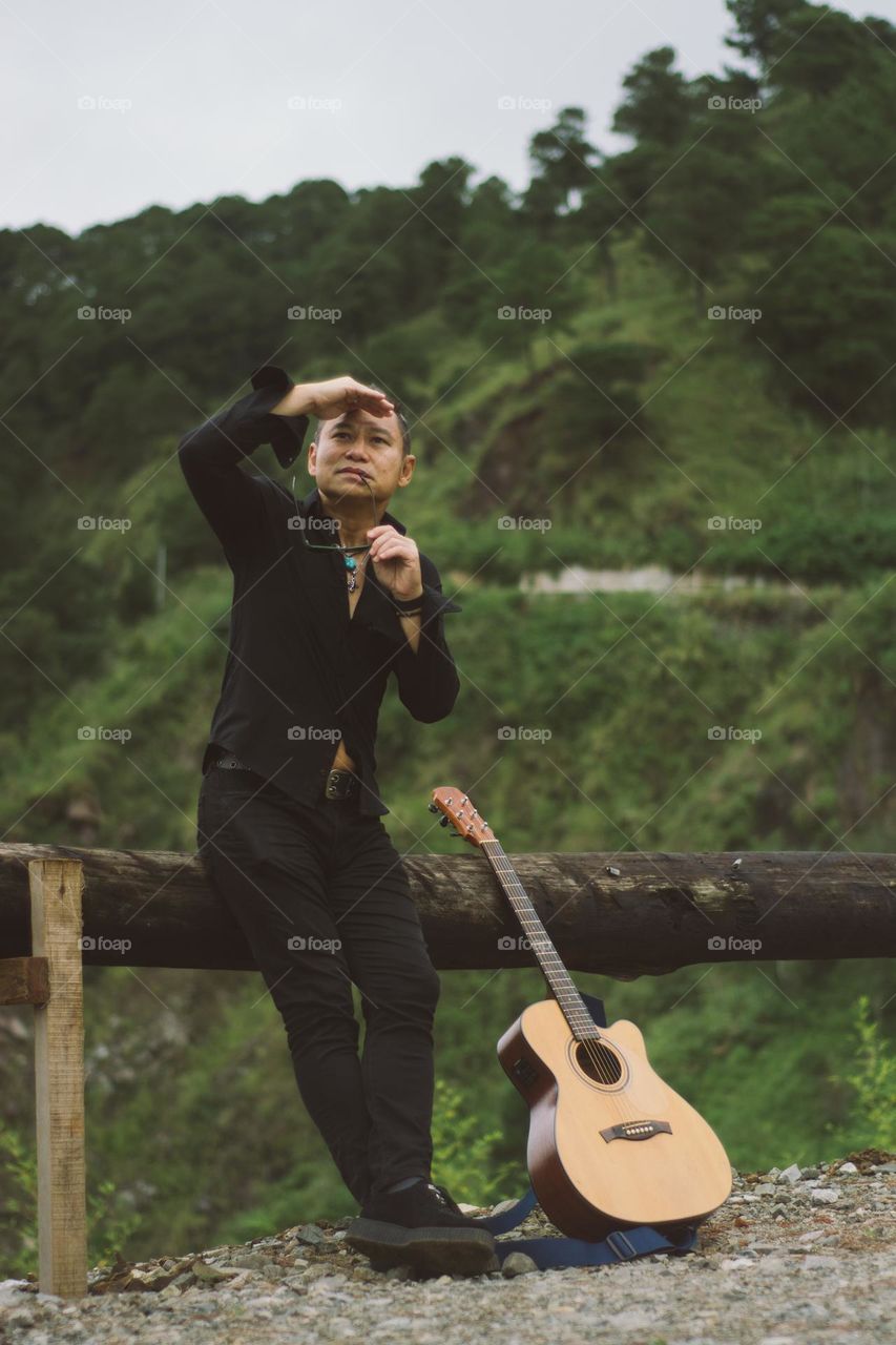 photo of the week musician outdoor