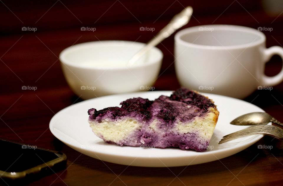 The fresh Baked pudding made from cottage cheese and bilberry