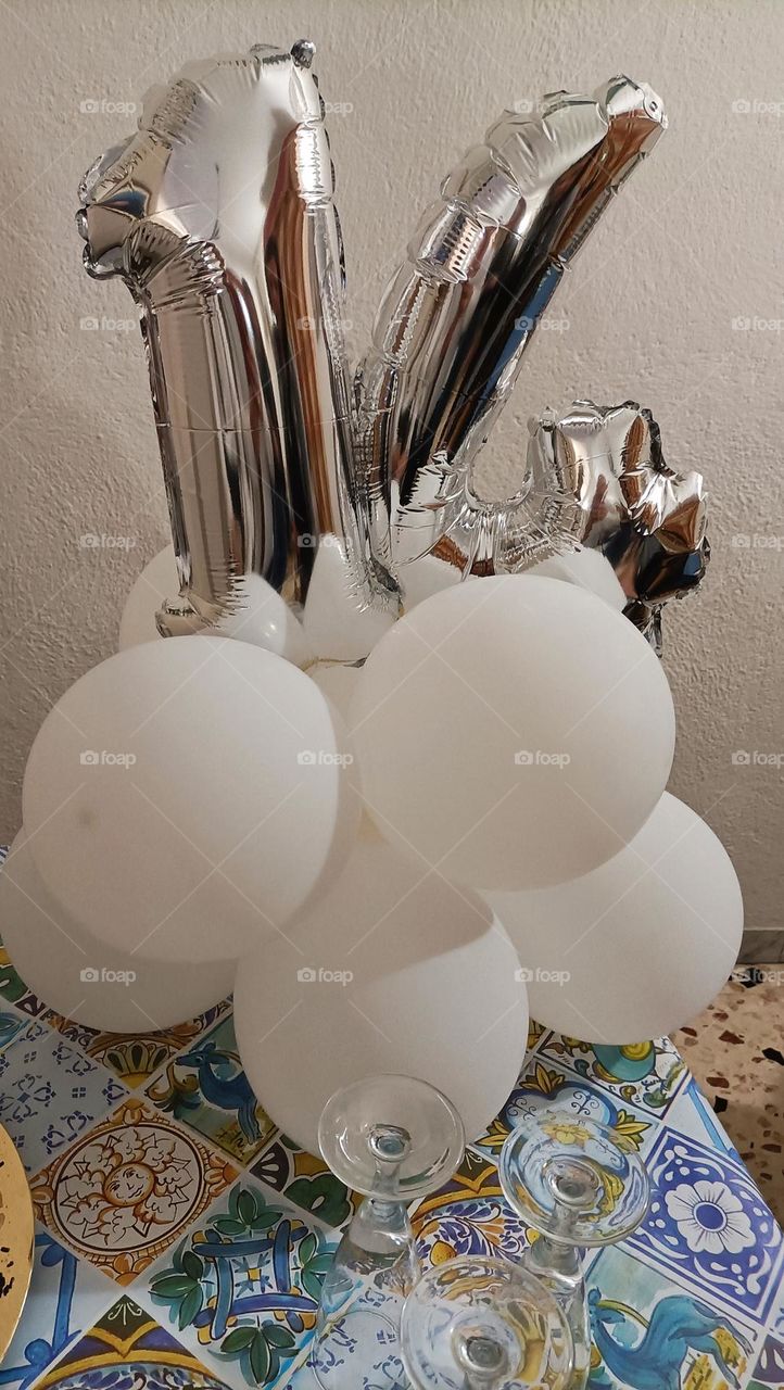 palloncini 14esimo compleanno