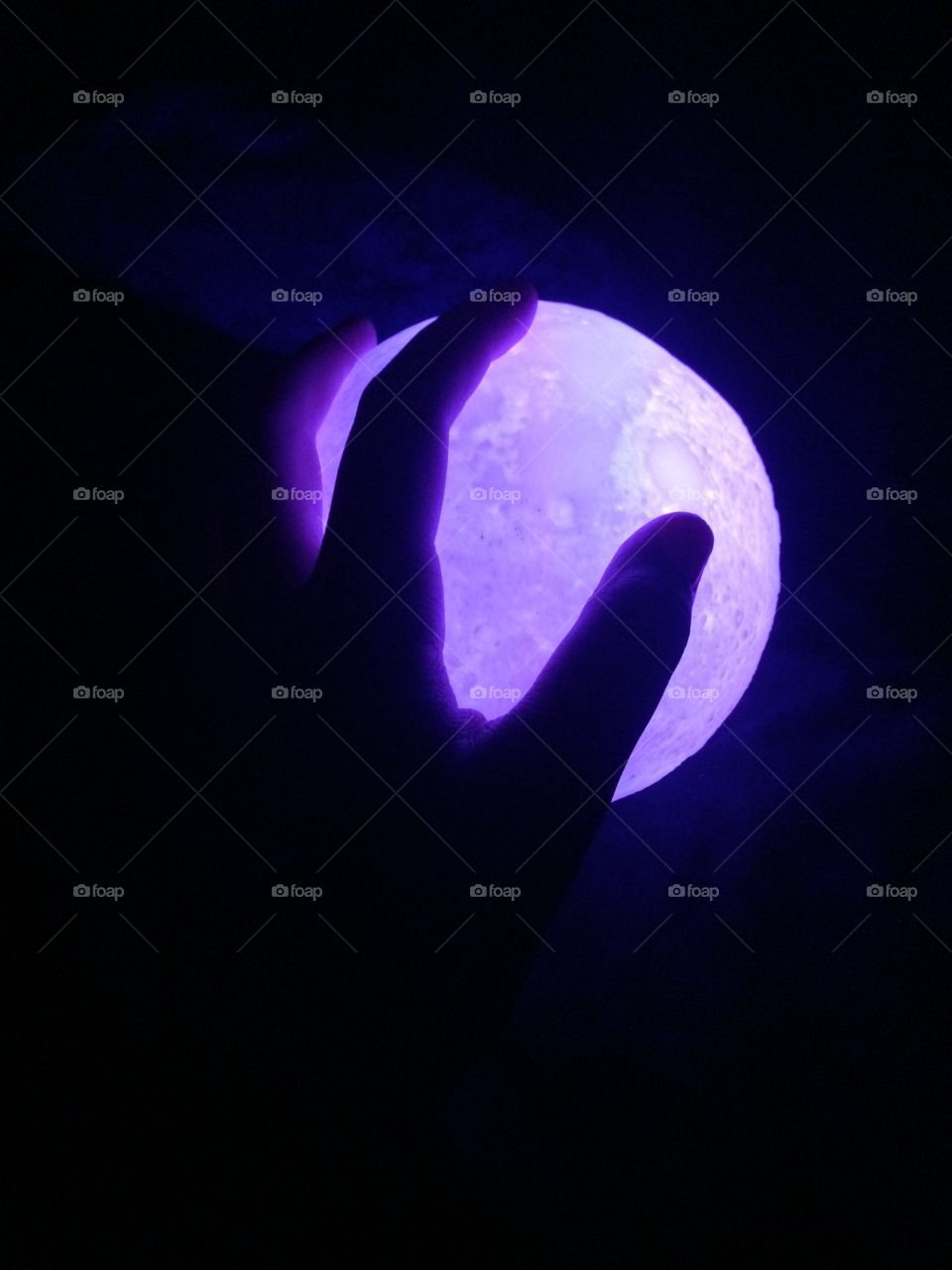 Purple aesthetic, moon light, dark
