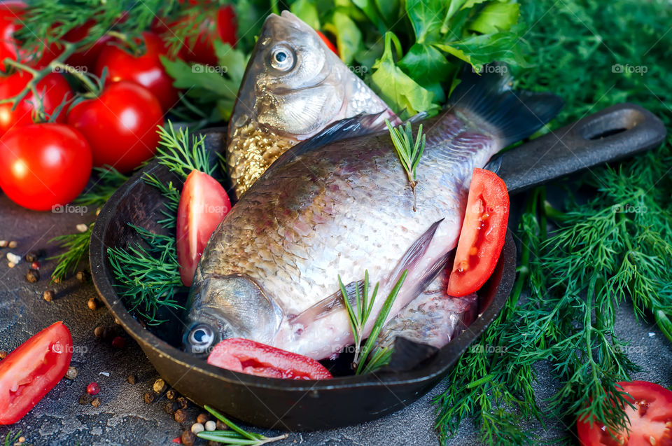Ingrediens for baked Fish with vegetables 