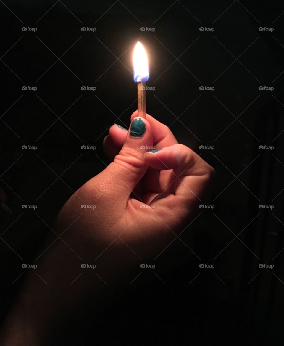 Flame light hand