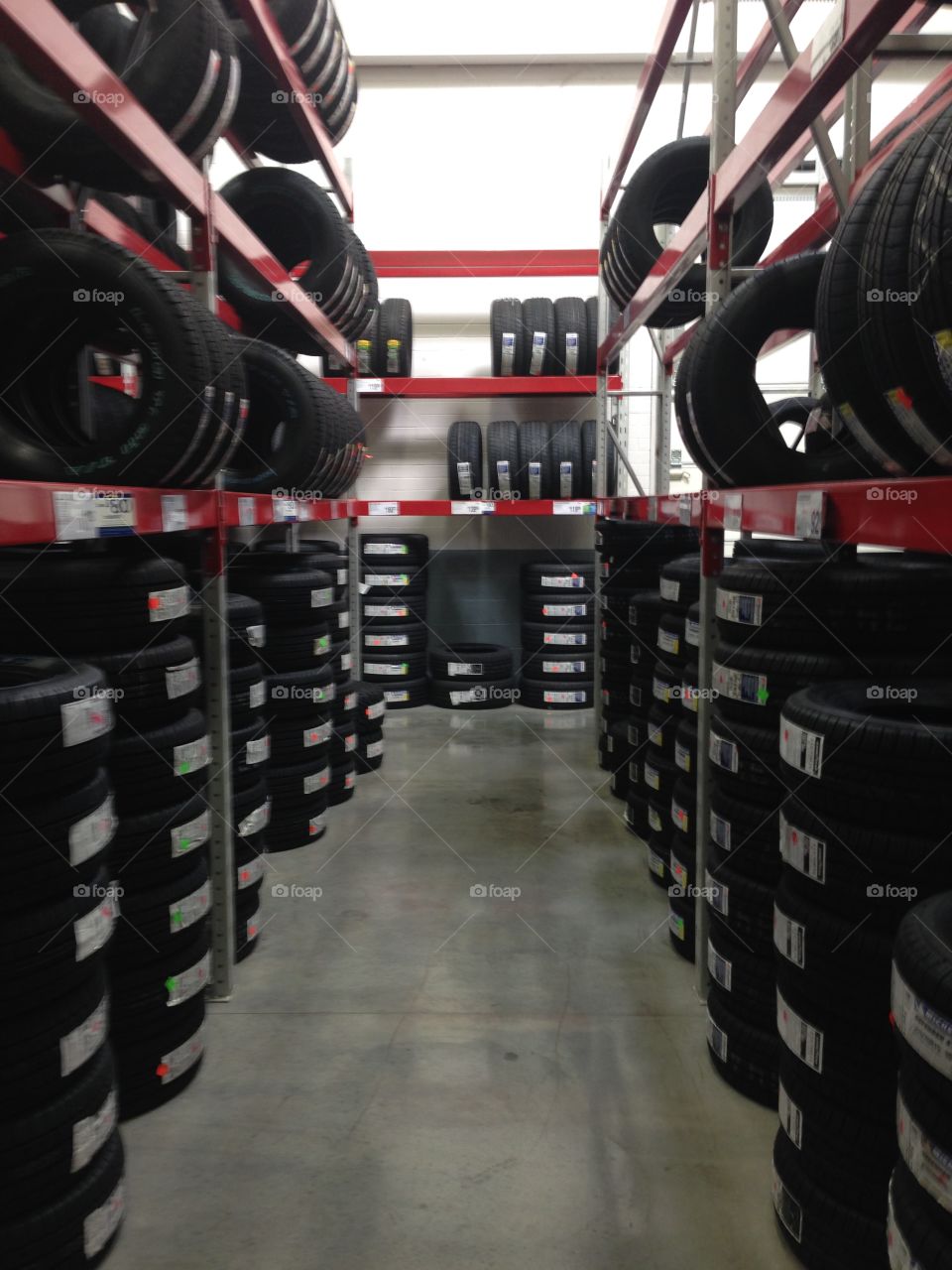 Tire warehouse