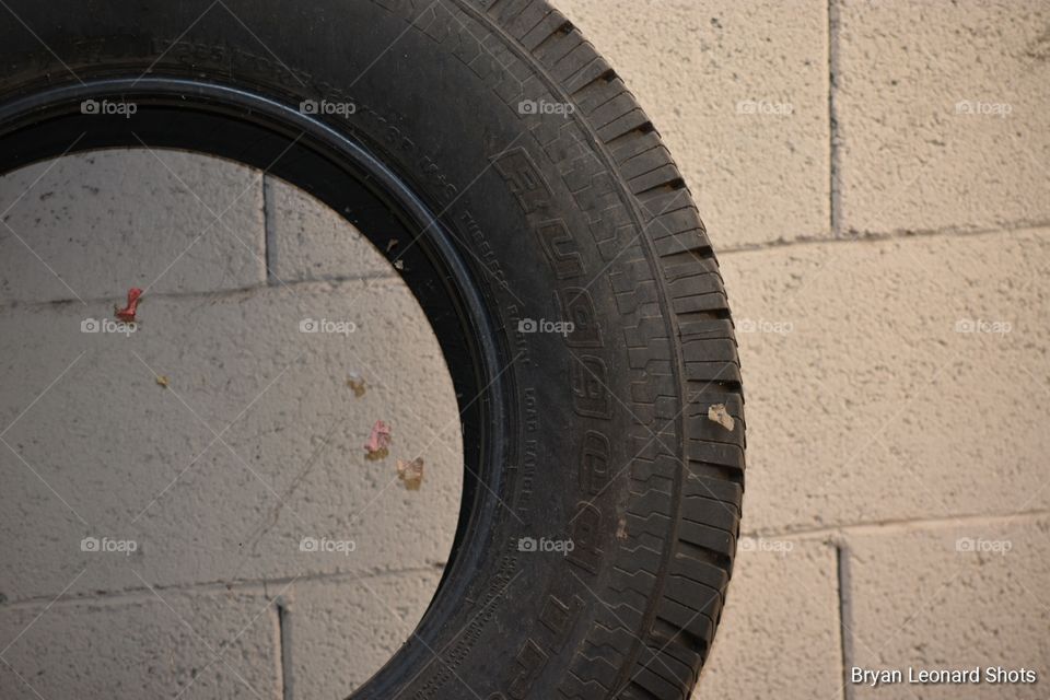 old tire (close)