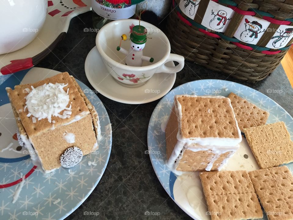 Graham cracker candy banks.
I found a tip to make easy gingerbread houses from graham crackers. My precious children chose to build boxes containing the candies, rather than making actual houses decorated with candy. Can't say I didn't try.