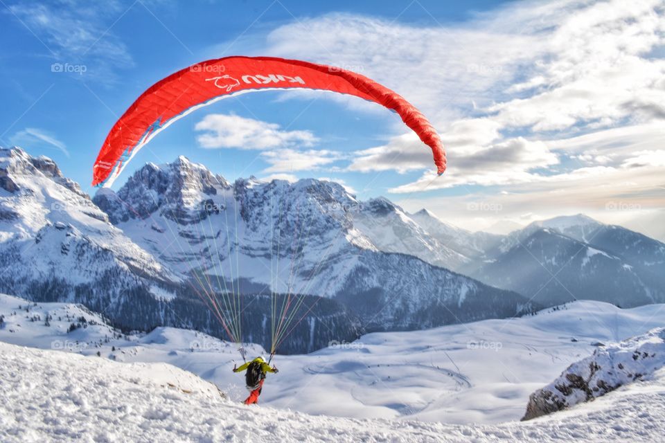 Paragliding