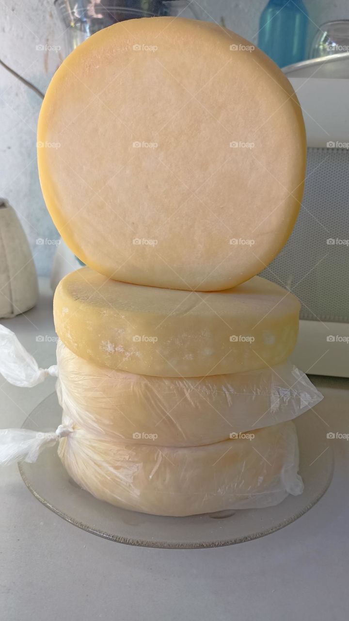 hand-cured cheese from Minas Gerais, on a farm in Ubai.