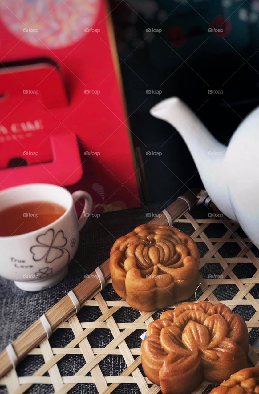 Wish you and your family a happy Mid-Autumn Festival