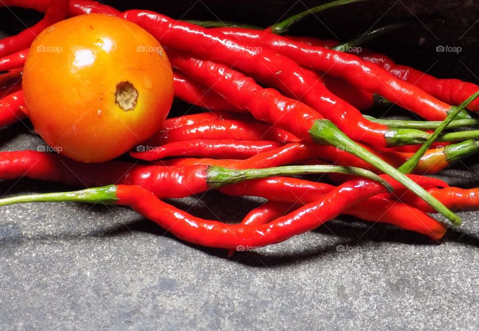 Red chilies adn tomatoes