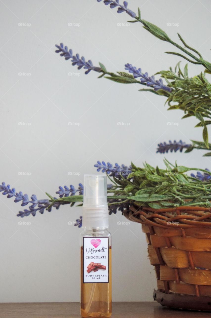 Chocolate smell, needs no description..