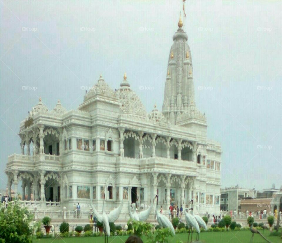 beautiful tample
