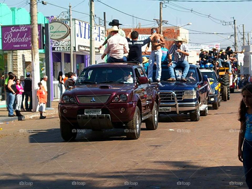 Desfiles - Aniversário da cidade.