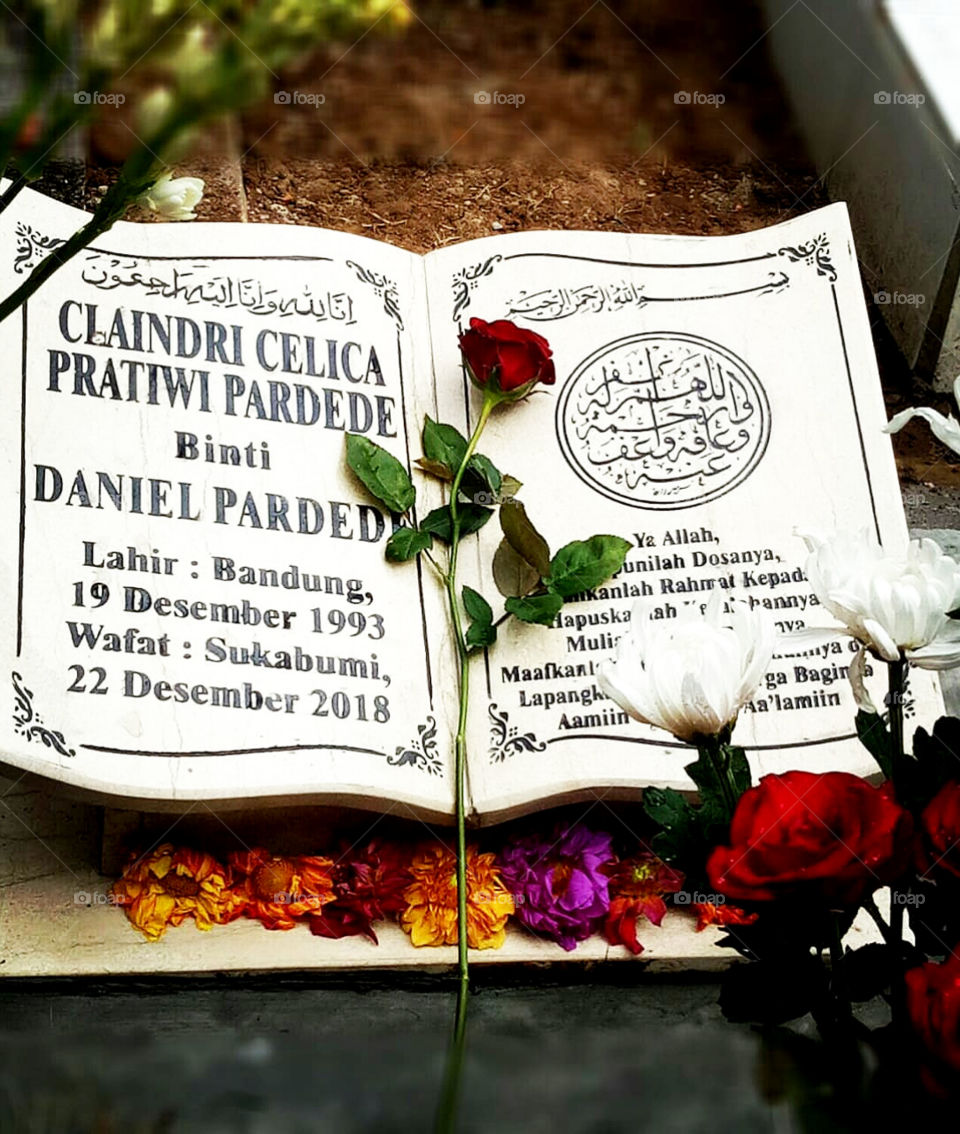 Sometimes I choose to look happy because I do not want to explain why I am sad to them who even can not understand what I feel
❤my only daughter