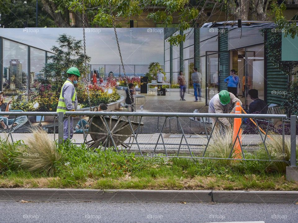 obreros trabajando