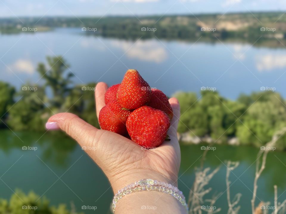 Strawberry 🍓