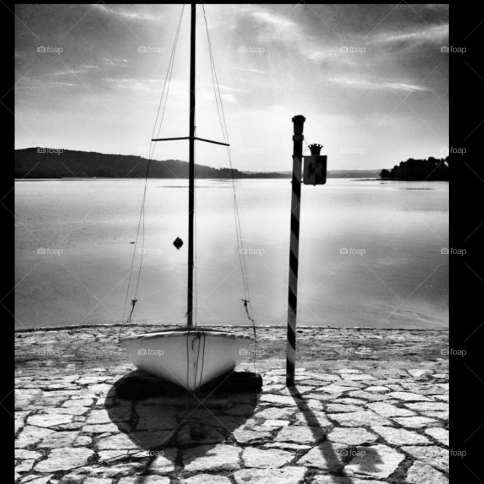 italy lake boat bw by annalu13
