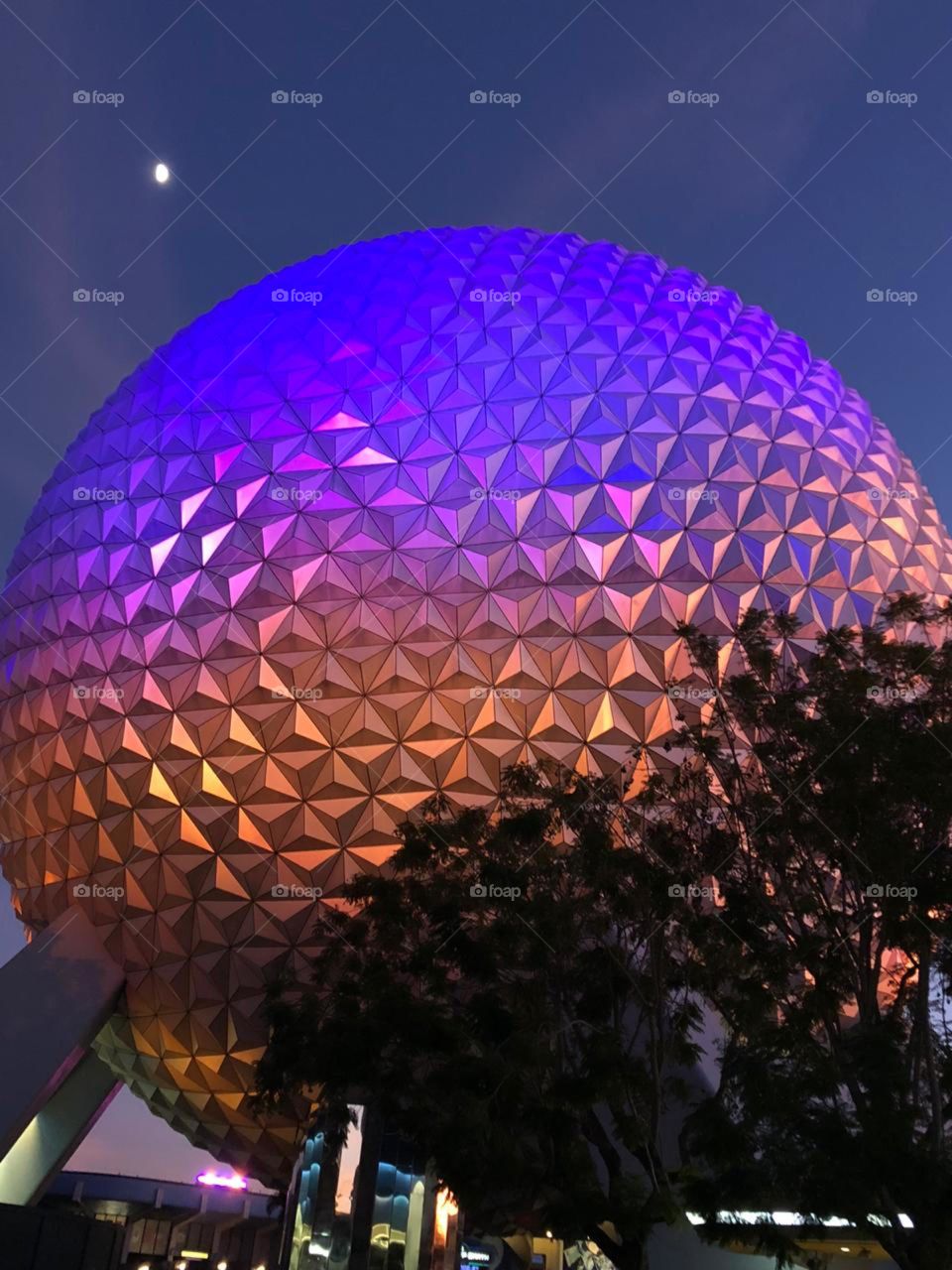 I like to play golf, but not with this ball.