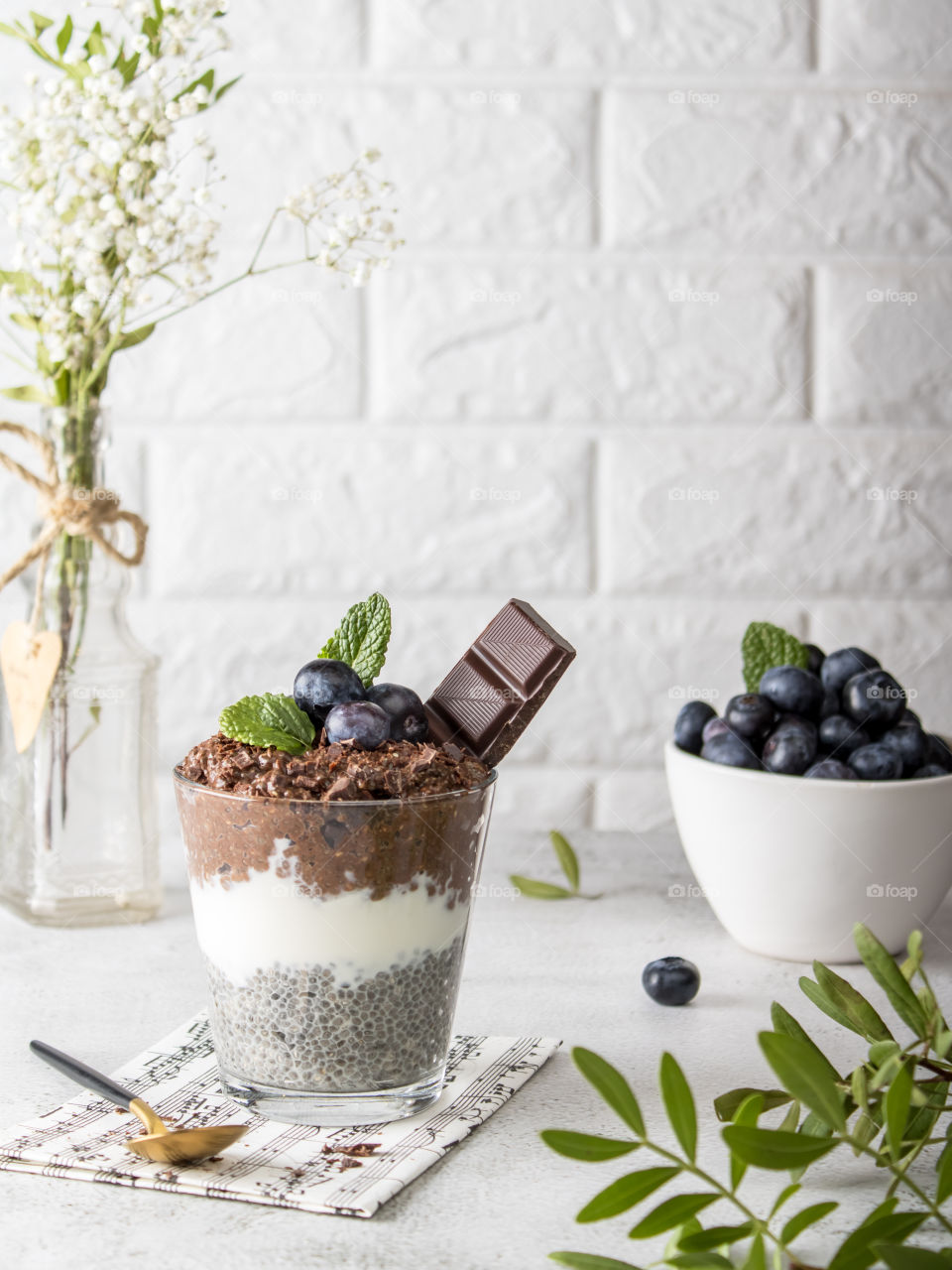 chocolate chia Pudding with blueberries