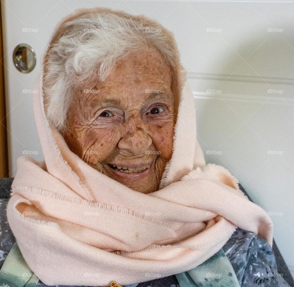 My grandmom, 98 years old ,having fun in front of the camera .Shes soon 100. Shes a cool woman .