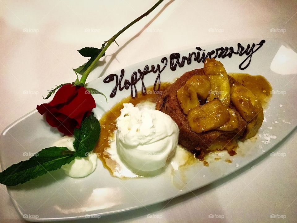 Happy Anniversary dessert