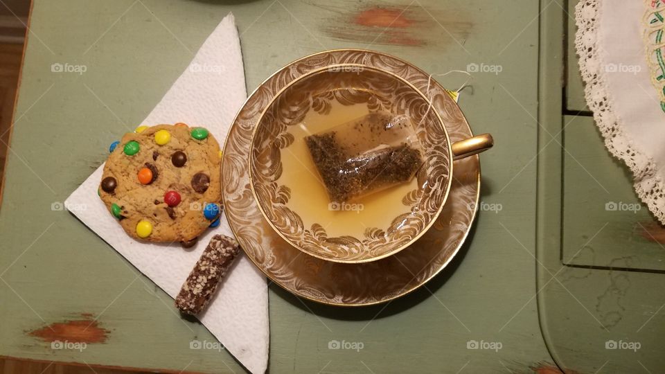 Tea and cookie time