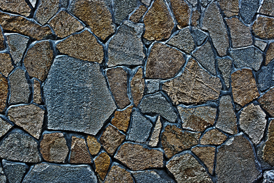 Stone lining