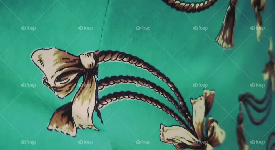 The varieties background.