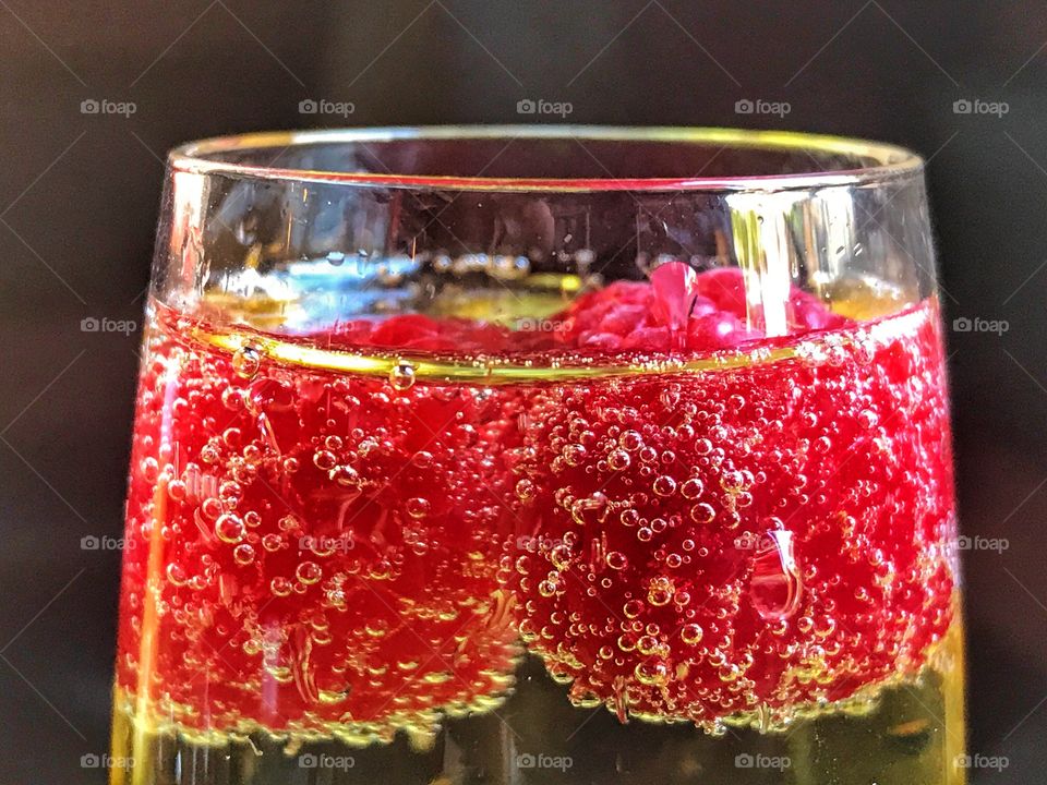 Raspberry and champagne 