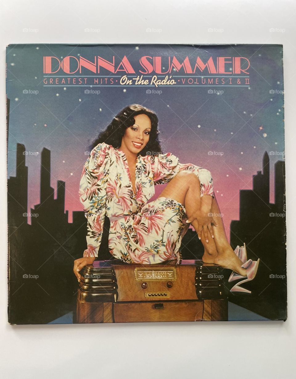 Donna Summer album cover, old records from the 70’s, music on vinyl, popular artists in the 1970’s 