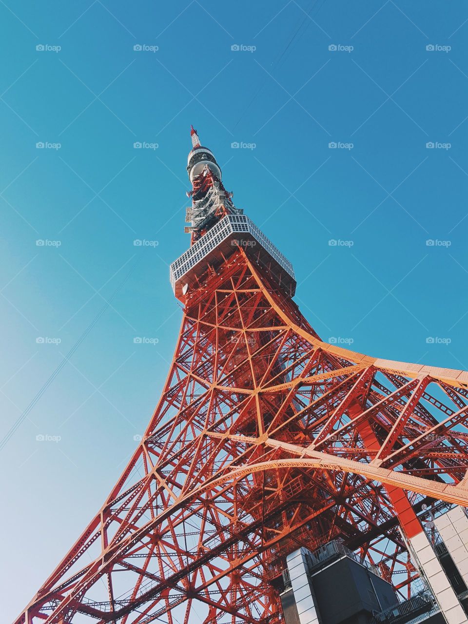 tokyo tower red tall blue sky japan city life tourist travel