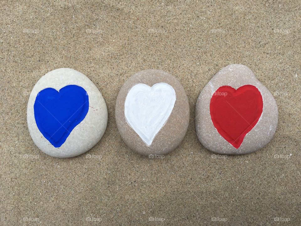French flag colors on three hearts