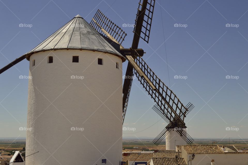 molino de viento. molino de viento en campo de Criptana Castilla la mancha