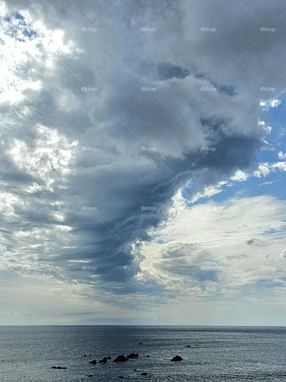 sky and sea at Lizaerd point