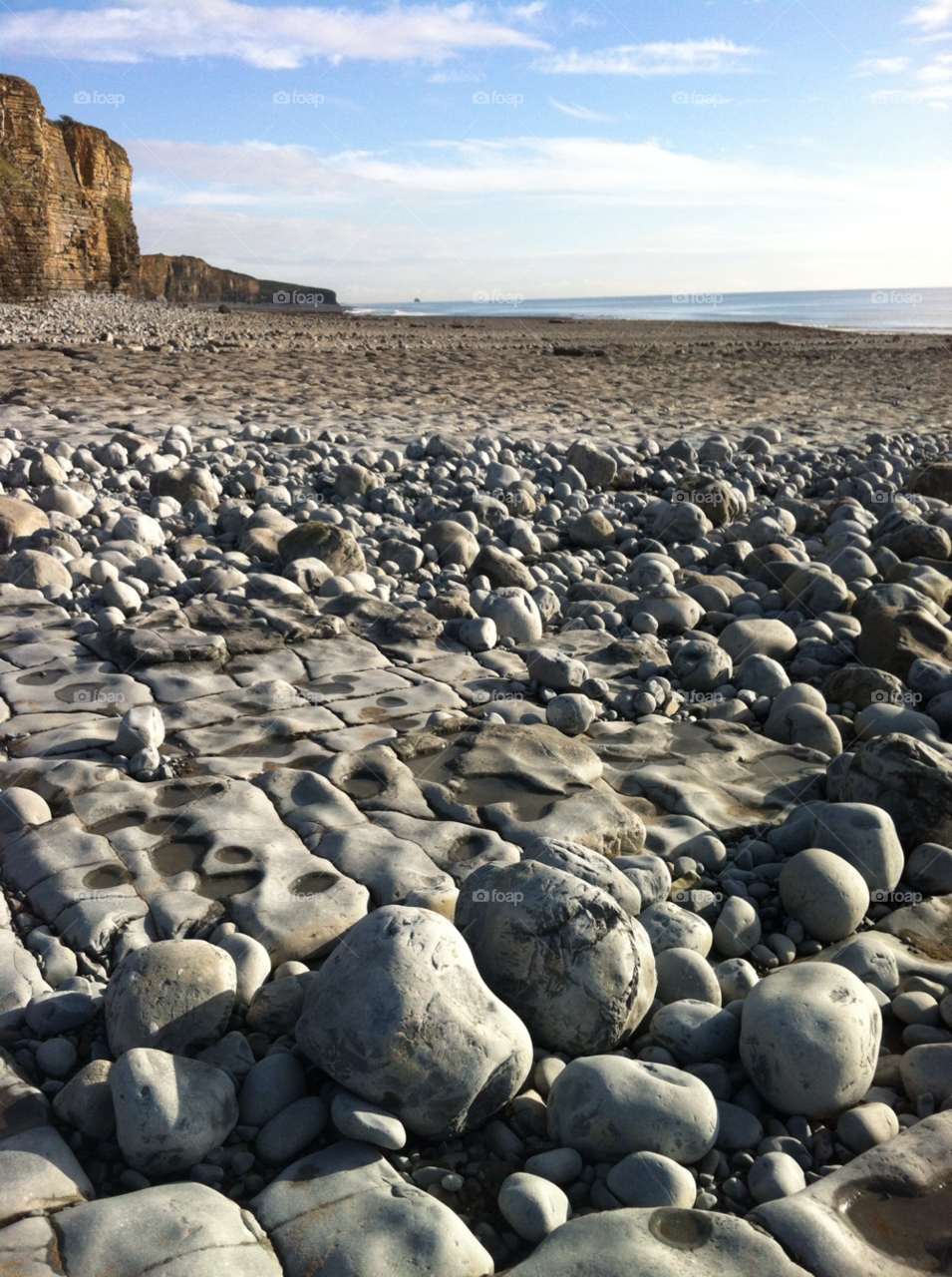 sea rocks coastline erosion by elljo