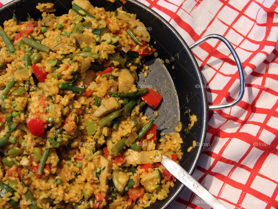 Paella con verduras 