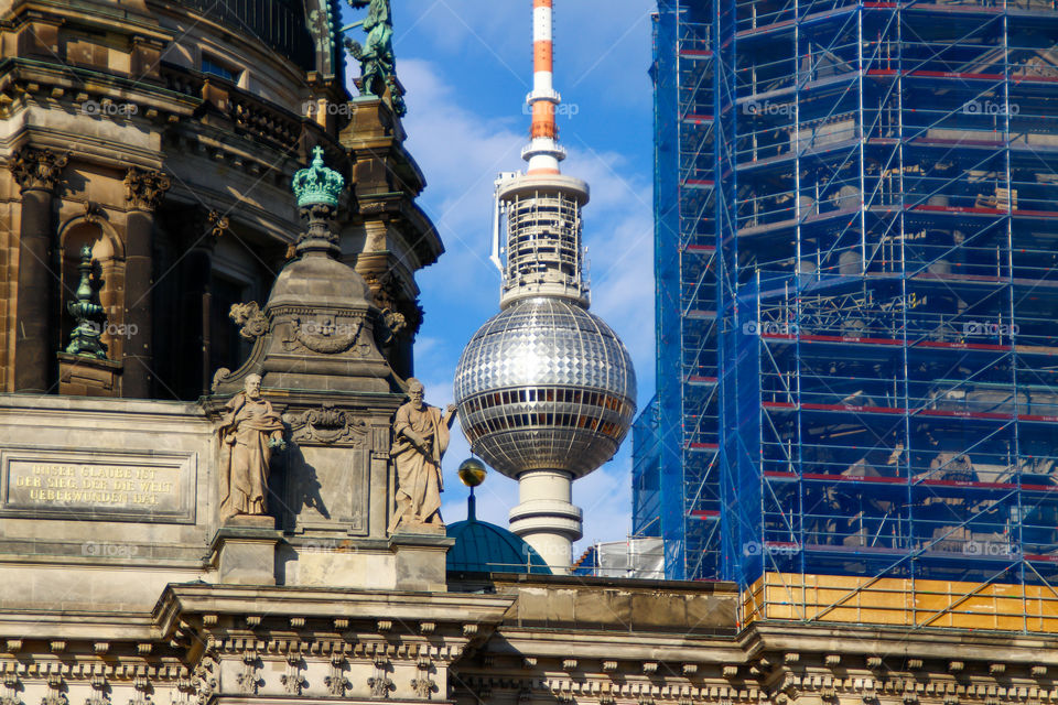 tv tower Alexanderplatz Berlin
