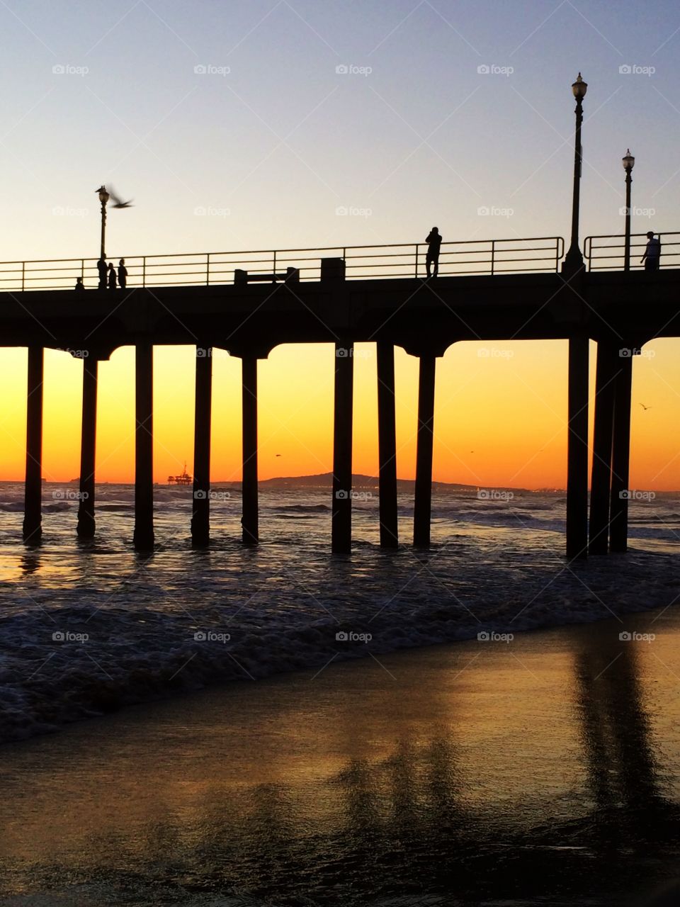 Pier setting. Winter Sunsetting at the Pier