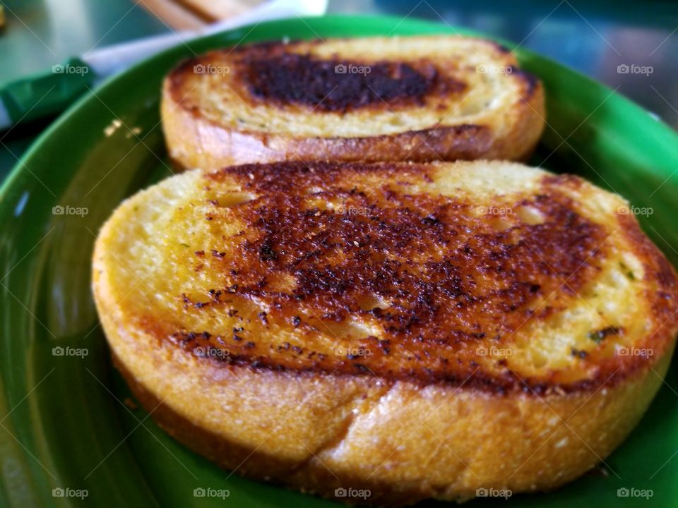 garlic bread