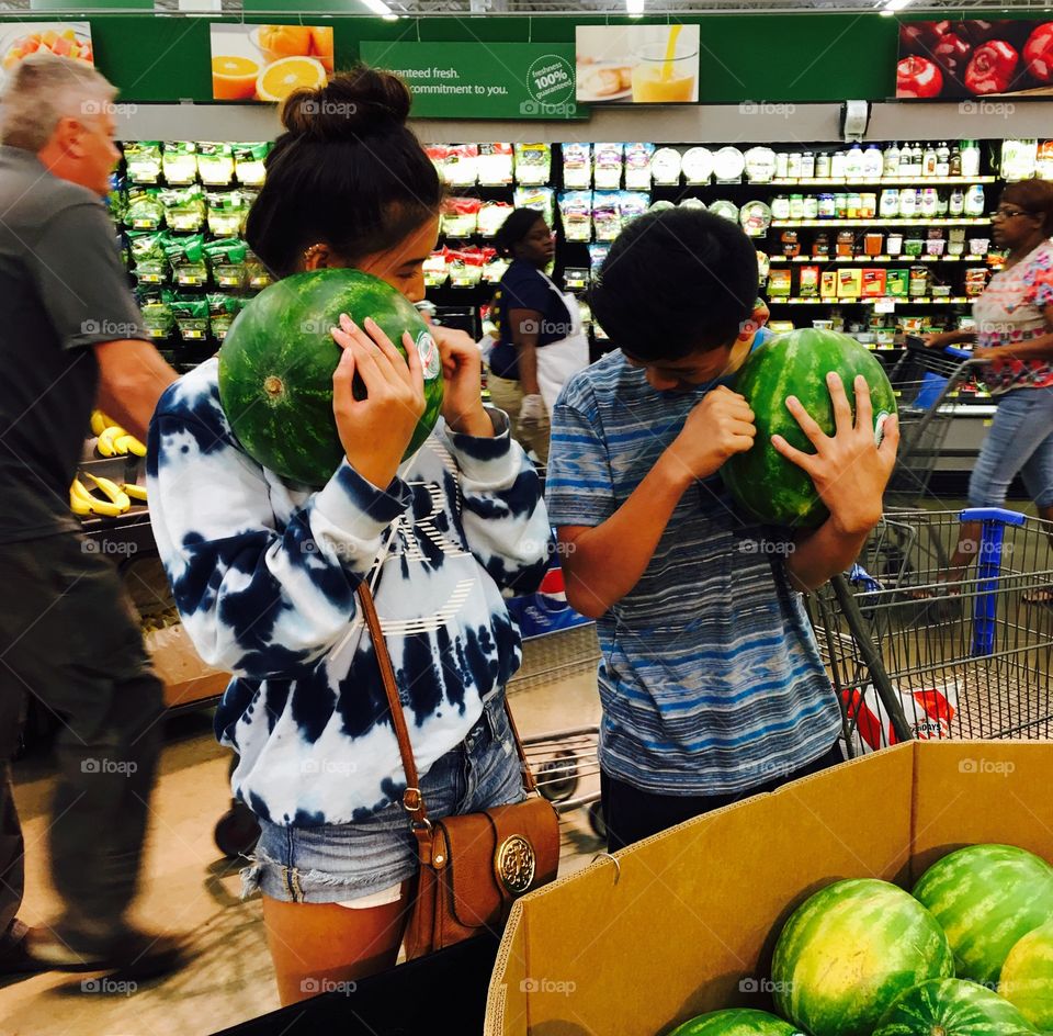 Experienced melon shopper