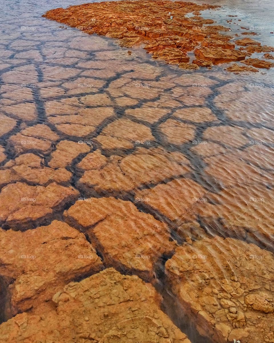 Crack Ground texture at lake