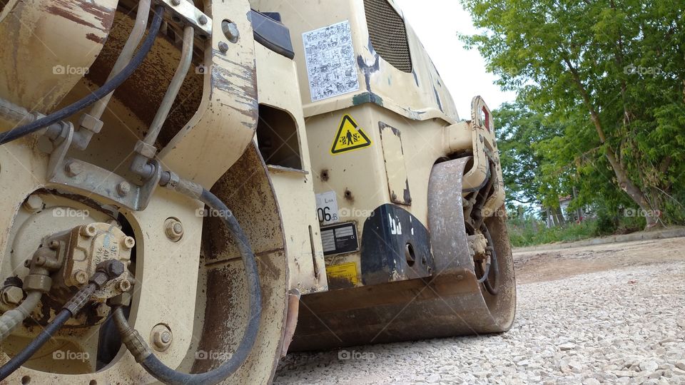 a small road roller