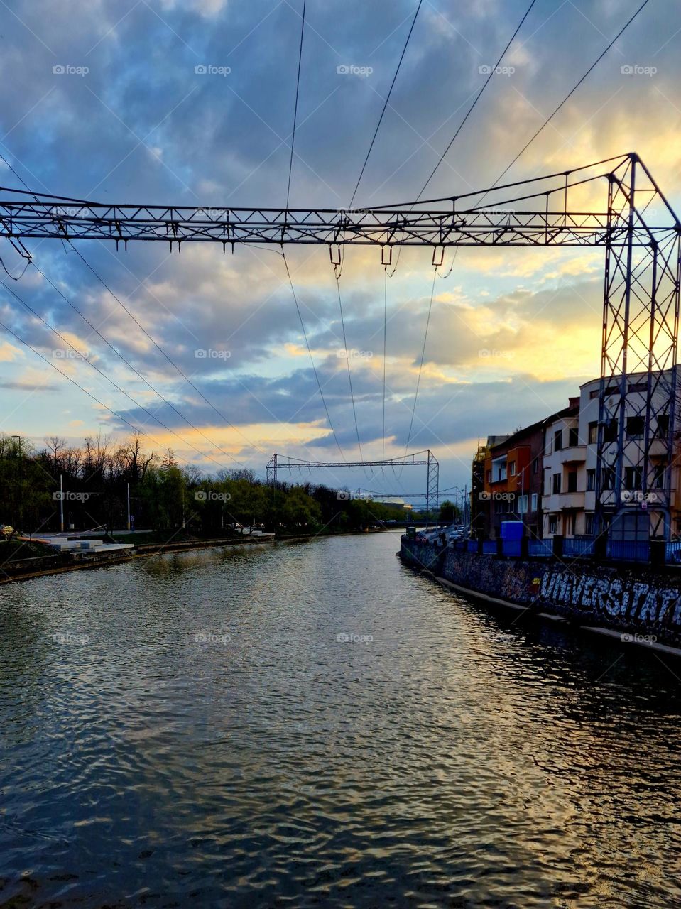 the small Somes river in the city of Cluj