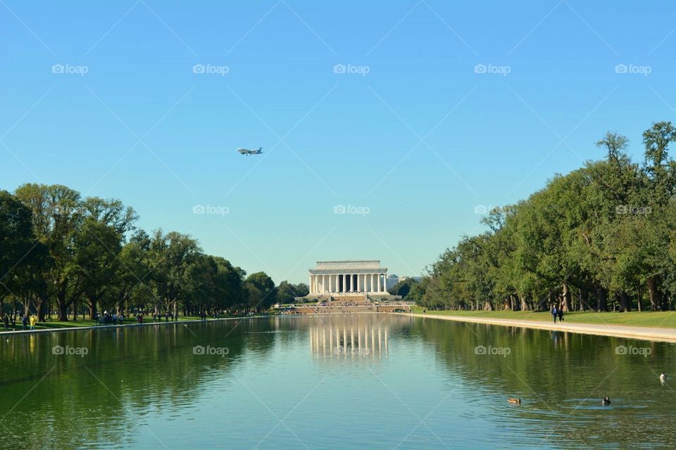 Plane over Washington DC 