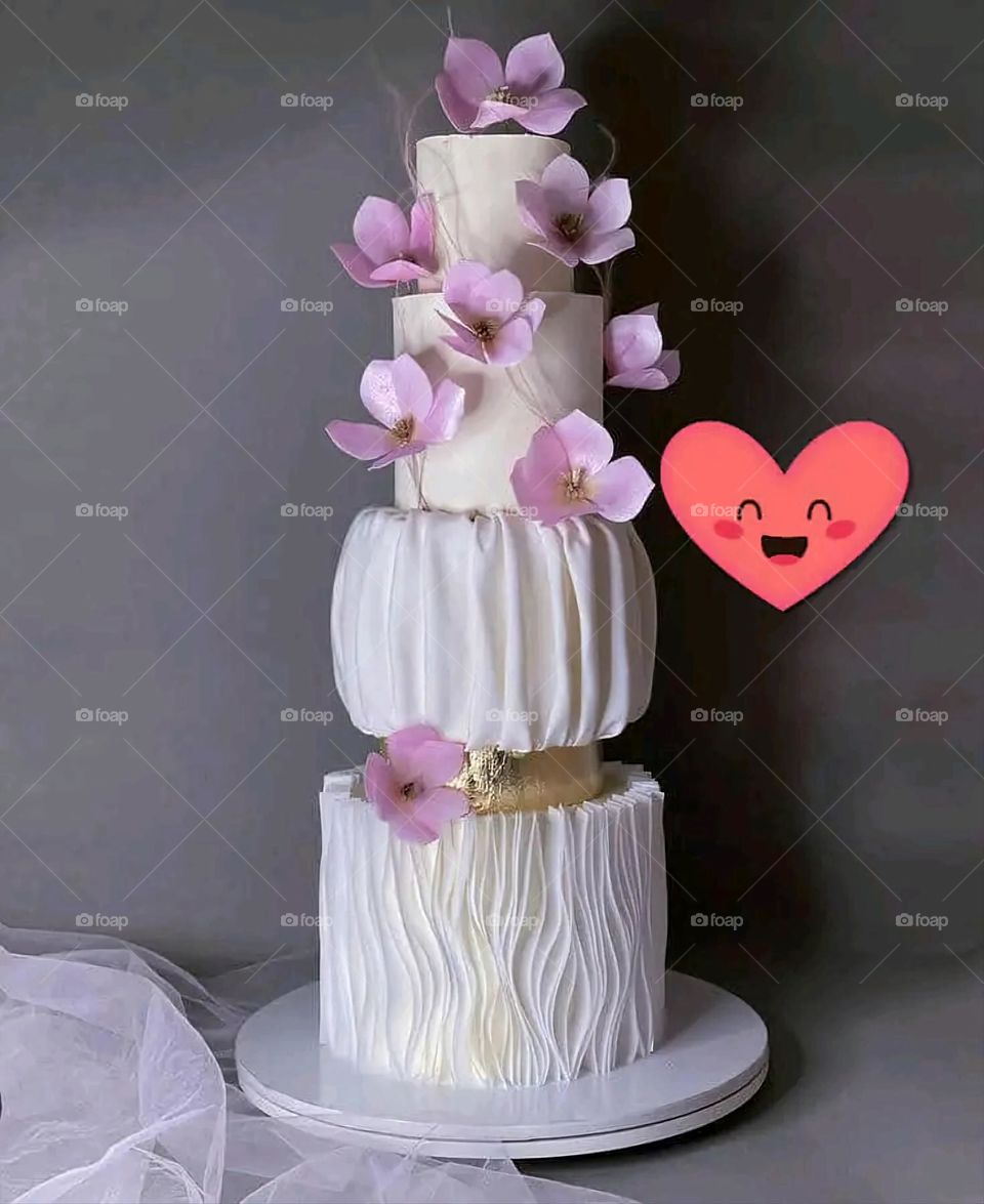 A very beautiful picture, and there is no better picture than it. There is no better picture of green herbs and colorful, red and white roses than it. Glory be to God, the natural and picturesque view, and there is no more