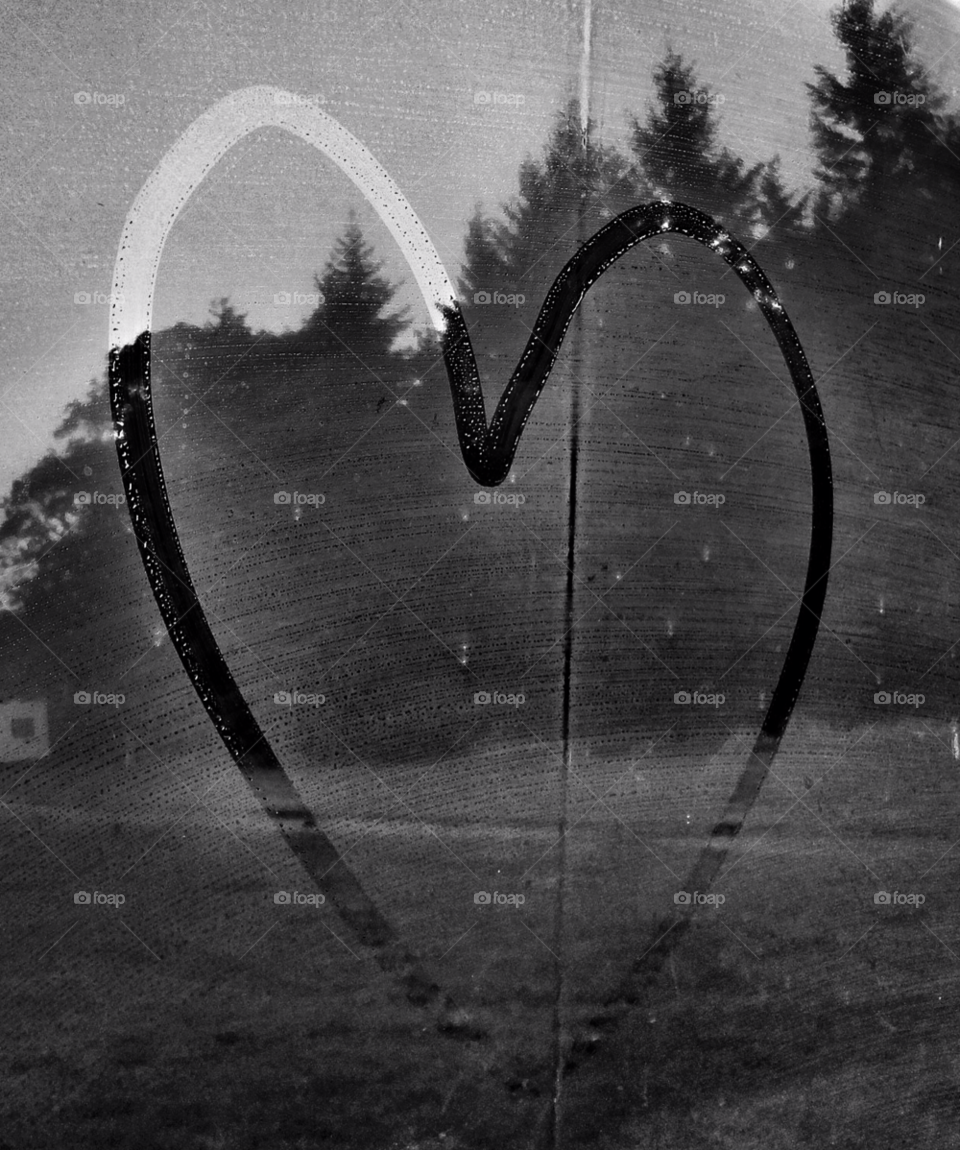 heart love black and white condensation by Raid1968