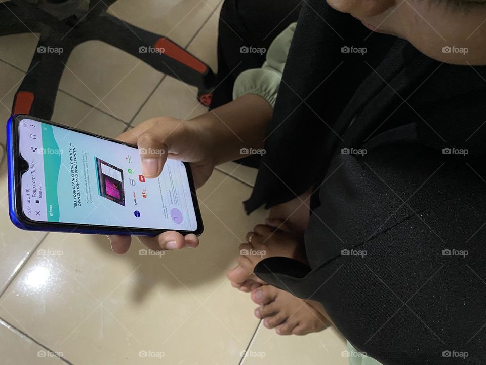 Foap app on smartphone screen
