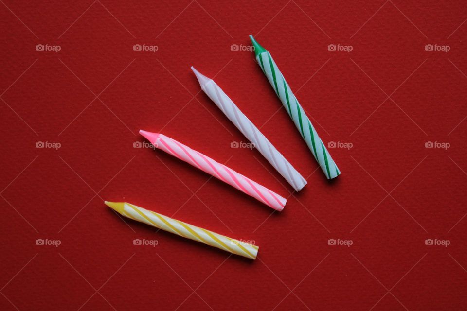 Dynamic colors of candles 🤍💙♥️💛